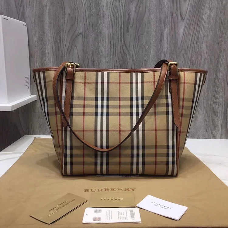 bb The Small Canter Horseferry Check Tote Brown For Women, Women’s Bags 11.6in/29.5cm