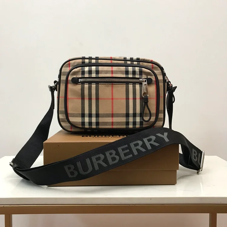 bb Vintage Check And Crossbody Bag For Men, Men’s Bags 8.6in/22cm